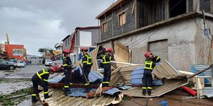 Több százan meghalhattak a francia szigetre lecsapó ciklon miatt