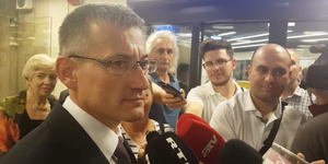 444: Fotók bizonyítják, hogy a BKV vezérigazgatója jó kapcsolatban volt a vállalatot lehúzó bűnbanda vezérével