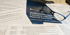 Mint egy koncepciós per – megnéztük, mi alapján mondja a Nézőpont, hogy ukrán propagandát terjeszt a HVG