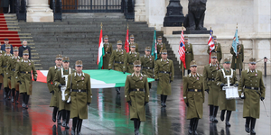 Orbán és Magyar is a fővárosban tart erődemonstrációt – kövesse velünk a március 15-i eseményeket élőben