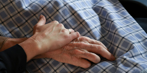 Hónapokkal haláluk előtt kitisztulhat a memóriájuk a demenciában szenvedő betegeknek