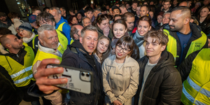 A politikai teflon: négy oka van, hogy Magyar Péter támadhatatlan, és a szavatosságuk lejárhat