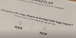 Igen, tényleg így fog kinézni a szavazólap Ukrajna EU-tagságáról