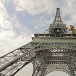 A világ legnagyobb fája lesz az Eiffel torony