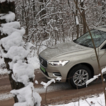 Zöld rendszám és 400+ lóerő: teszten a Volvo XC60 T8