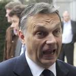 Miért kell megbüntetni Orbán Viktort, a "feleselő diákot"?