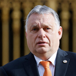 Vért kínáló, háborúpárti baloldallal ijesztget Orbán Viktor