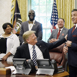 Sylvester Stallone második George Washingtonként ünnepelte Trumpot