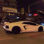 Mercedes GLK alá fúródott egy Lamborghini Aventador - fotó