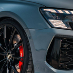 485 lóerő talán már elég lehet a 300 km/h tempóra képes kis Audi RS3-ban