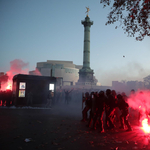 Közel 100 rendőr sebesült meg a hétvégi tüntetéseken Franciaországban
