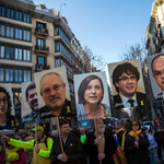 Százezrek tüntettek Barcelonában a katalán függetlenség mellett