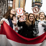 Élőlánccal indul a péntek, ismét az oktatásért tüntetnek 