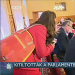 Egy RTL-es riportert is kitiltottak a Parlamentből