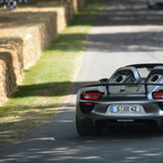 Megmuttata magát a Porsche szuperhibridje