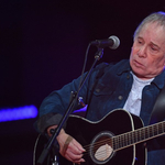 Részlegesen elvesztette a hallását, de Paul Simon így sem akar visszavonulni 