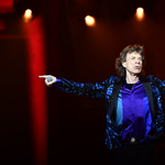 Mick Jagger táncra perdült arra a dalra, ami arról szól, hogy valaki úgy táncol, mint Mick Jagger – videó