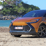 Oszd meg és uralkodj! Kipróbáltuk a vadonatúj Toyota C-HR-t