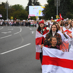 Kirúgják a tüntetőket a munkahelyükről Belaruszban