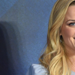 Reese Witherspoon TikTok-videóban evett havat, és ez teljesen kiborította az embereket