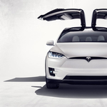 Megszünteti a Tesla a legolcsóbb Model X gyártását