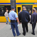 Eltiltották egy csomó dologtól a BKK-ellenőröket