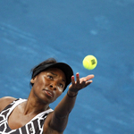 Venus Williams elhibázott szerváját a labdaszedő bánta