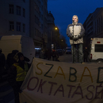 Politikai trükk, terelés: a PDSZ is bojkottra szólít