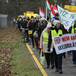 Nincs esélyük az akkugyári népszavazásoknak, amíg Orbán nem biztos abban, hogy győzne