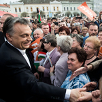 Ezt a levelet kapják ajándékuk mellé Orbántól a nyugdíjasok