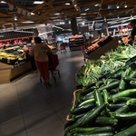 Hiába vásároltak keveset, nyereségesbe tudta átfordítani az évet az Auchan