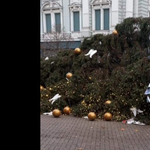 Kidőlt Kaposvár, Nyíregyháza és Baja karácsonyfája is