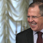 Lavrov erősen ellenzi Irán bombázását