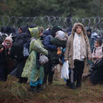 Magyar katonákat is várnak a lengyelek a fehérorosz határra