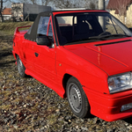 Méregdrága csehszlovák időgép ez a nyitható tetejű Skoda Favorit