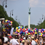 Több mint tízezren vettek részt a Budapest Pride-on