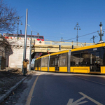 Bármikor felbukkanhat ezután a fonódó villamos, hétfőn is tesztelték – videó