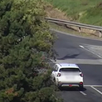 Drónnal buktattak le piroson áthajtó sofőröket a rendőrök Veszprém megyében – videó