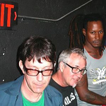 Jön a Dead Kennedys