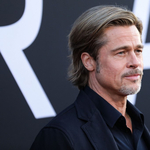 Brad Pitt bemutatta, milyen az, amikor úriember (videó)