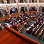 Kezdődik a parlament tavaszi ülésszaka – hétfőn döntenek a svéd NATO-csatlakozásról és az új köztársasági elnökről is