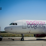 Árat emelt a Wizz Air és a Ryanair, drágább lesz a csomagfeladás és az elsőbbségi beszállás