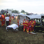 Tömegbaleset: őrizetbe vették a balesetet okozó 26 éves sofőrt