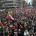 "Ez nem Budapest, hanem Varsó" - 50 ezren tüntettek a kormány ellen - fotók