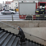 Füstölt a metró Kispesten