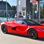 Már az eredeti ár tripláját éri a LaFerrari