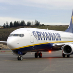 Bírság fenyegeti a Ryanairt, mert nem segítette kellően utasait