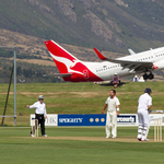 Kidobja az összes műanyag evőeszközt a Qantas a gépeiből, persze nem a levegőben