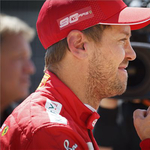 Vettel nyerte a Forma-1 szingapúri futamát