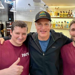 Woody Harrelson most a Madách téren bukkant fel